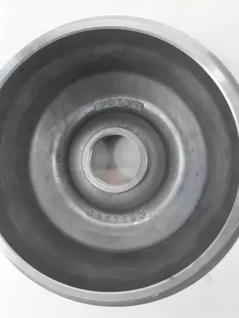  Volvo Truck Hub Cap Part # 3985590