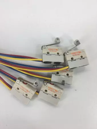 SBE V4NST7 Limit Switch 250V 3 Amp Lot of 5