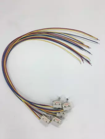 SBE V4NST7 Limit Switch 250V 3 Amp Lot of 5