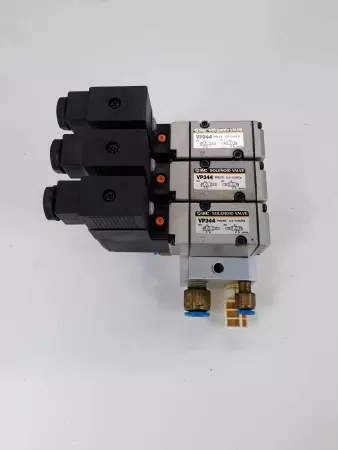 SMC VP344 3 Solenoid Valve Assembly with Manifolds 