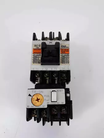 Fuji SC-0(13) SC13AA Contactor 110V Coil w/Overload Relay TR-ON 0.1-0.15A 