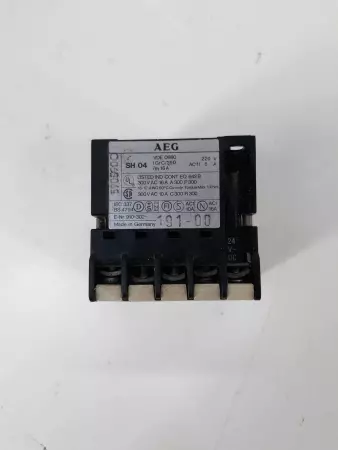 AEG 910-302-191-00 Control Relay SH 04 22E 