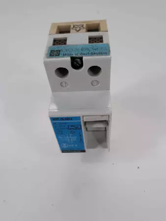 Schupa NPFI 25.030.2  2-Pole Circuit Breaker