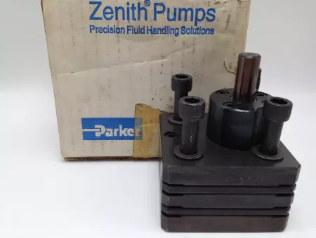 Zenith 084E389 Metering Gear Pump 0.584cc 