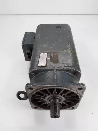 Siemens 1FT5104-0AC01-Z Servo Motor 5.24kW 