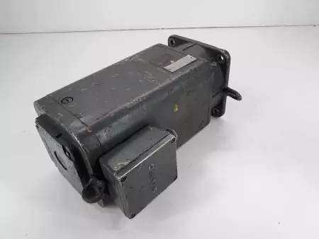 Siemens 1FT5104-0AC01-Z Servo Motor 5.24kW 