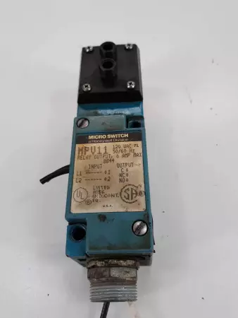 HoneyWell MPV11 Micro Switch Base Relay Output 120VAC 50/60 Hz