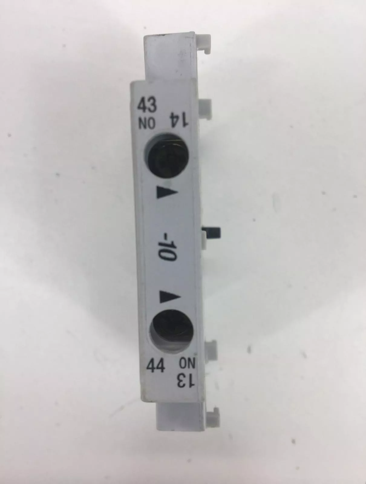 Sprecher+Schuh CA7-PA-10 Auxiliary Contact Block End, 600VAC 10A 