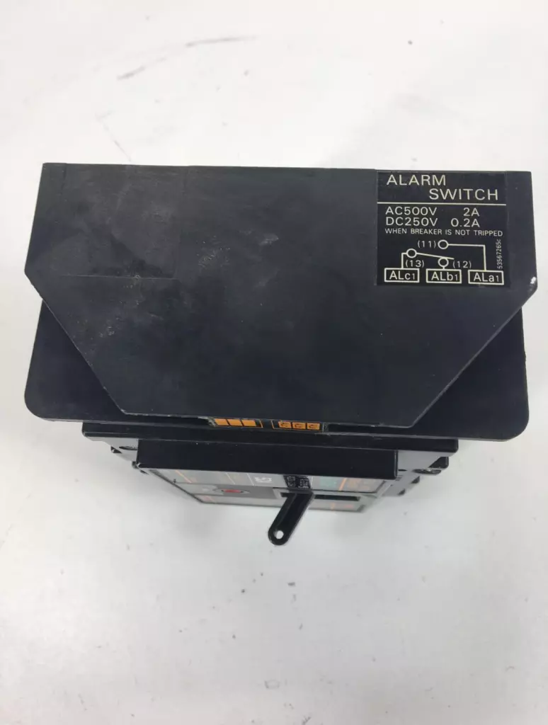 Fuji Electric EA53F-50 3-Pole Circuit Breaker, 460V 50Amp with Alarm Switch 