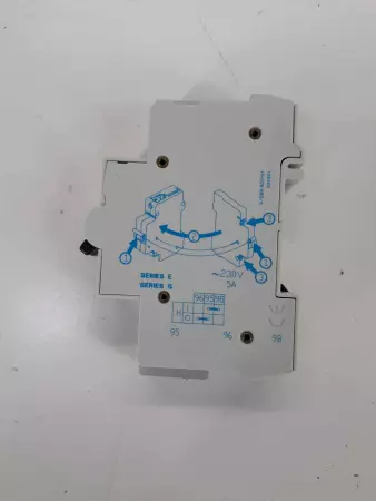 GE V-Line C6 277/480V Circuit Breaker V07106 