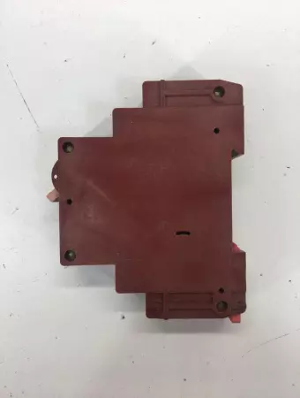 Clipsal 4CB102 1-Pole Circuit Breaker, 250V 3Amp 