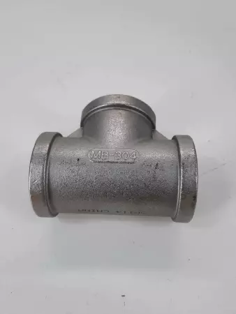 MB-304 150-1 304 Stainless Steel Tee Reducer Threaded lot of 4 