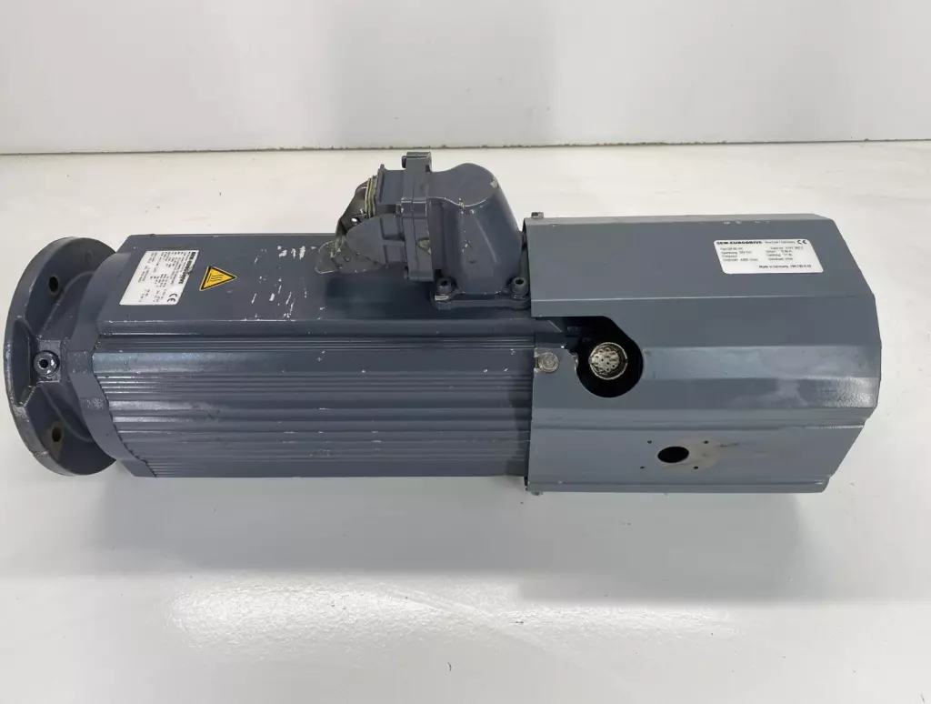 Sew-Eurodrive RXF67 CFM90L/TF/RH1M/SM50 Servo Gear Motor, Ratio 2.40:1 