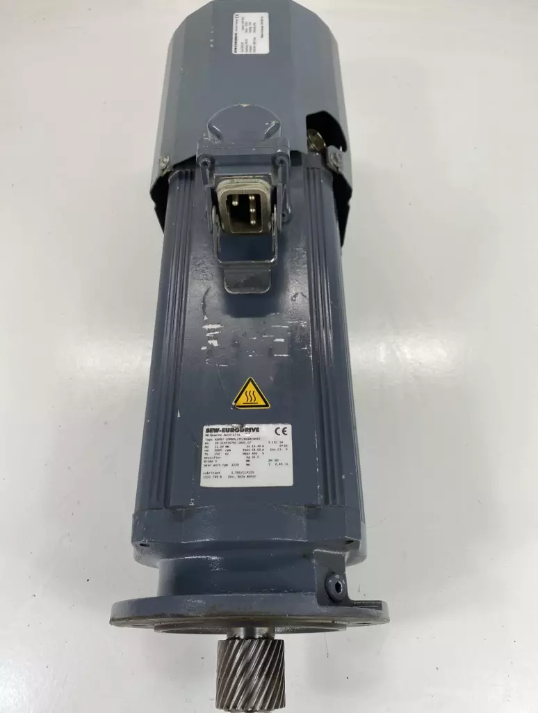 Sew-Eurodrive RXF67 CFM90L/TF/RH1M/SM50 Servo Gear Motor, Ratio 2.40:1 