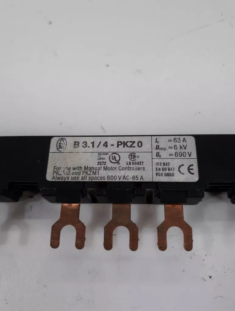 Klockner Moeller B 3.1/4-PKZ0 Bus Bar 600VAC 65Amp 