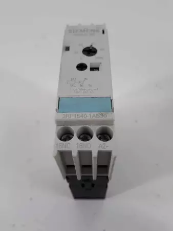 Siemens 3RP1540-1AB30 Time Relay 0.05s 100s 24VAC/DC