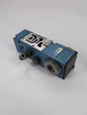 Mac 82A-0A Solenoid Valve Manifold