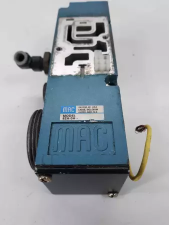 Mac 82A-0A Solenoid Valve Manifold