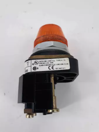 Allen Bradley 800T-P16A ser.T Pilot Light 120v Orange 