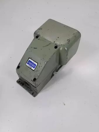 Yamatake Honeywell Micro Switch AFZ-5200 12-81L Foot Pedal 
