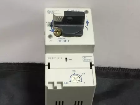  Telemecanique LB1-LB03P05 Integral Starter Overload 