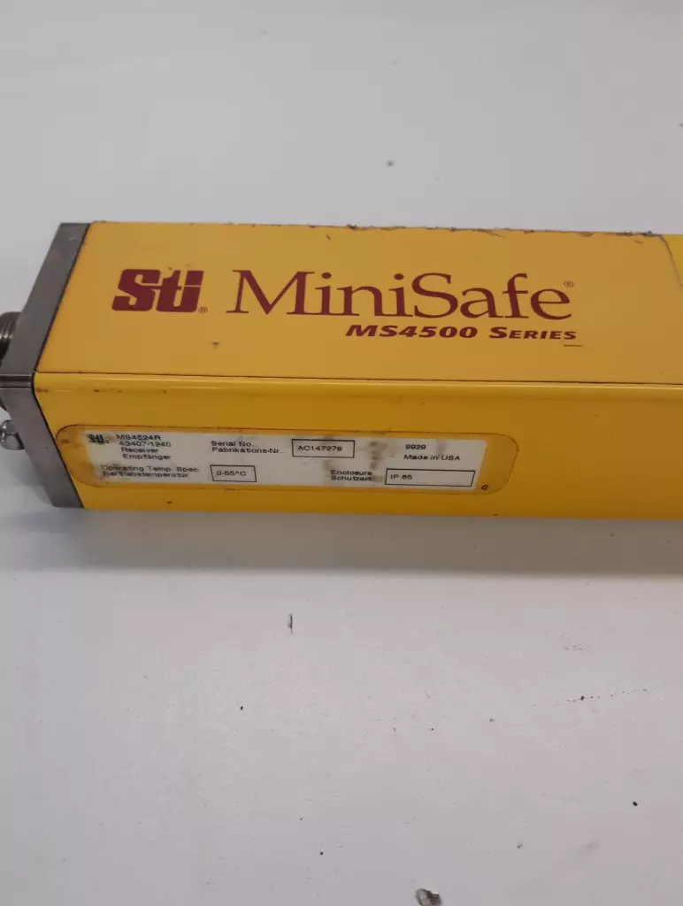 STI MiniSafe MS4524R MS4500 Series Light Curtain Receiver (Cosmetic Signs) 