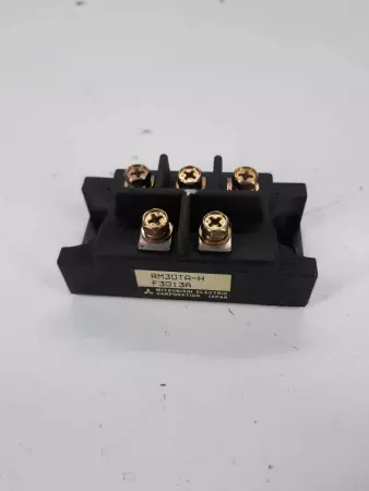 Mitsubishi RM30TA-H Diode Module 