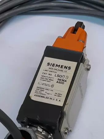 Siemens LSO0D Nema A600 Limit Switch 600VAC 10A 