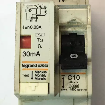 Legrand 02540 30mA Circuit Breaker C10 230V 