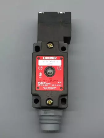 NEW EUCHNER NZ2VZ-528EL060 SAFETY SWITCH  045801 