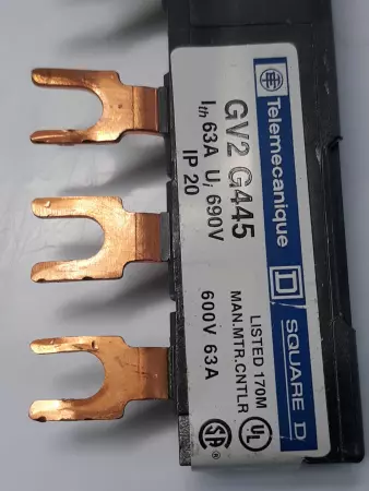Telemecanique GV2 G445 Square D 3 Pole 4 Position Buss Bar 
