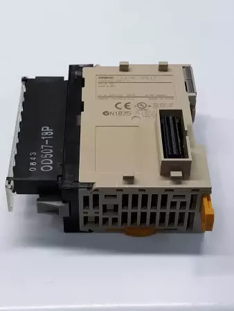 Omron CJ1W-1D211 Input Unit  