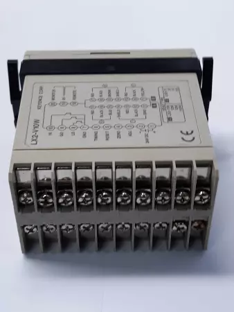 KEYENCE LX2-V10W Sensor Amplifier 