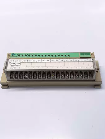 Idec BX5D-BN16A5T I/O Terminal  