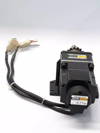 Oriental Motor BXM460M-GFH2 Vexta DC Motor 60W W/Gearhead GFH4G100 