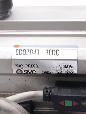 SMC CDQ2B40-30DC  Pneumatic Compact Cylinder 40mm Bore 30mm Stroke 