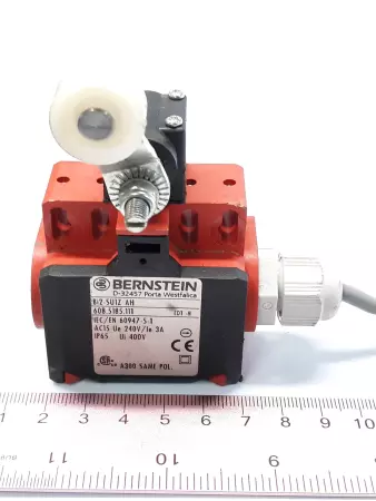 Bernstein D-32457 Limit Switch 240 V 3A  