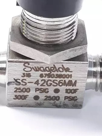 Swagelok SS-42GS6MM Bonnet Needle Valve  