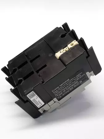 Fuji Electric SA53RCUL 5  Auto Breaker 240V 3Pole 5AMP 