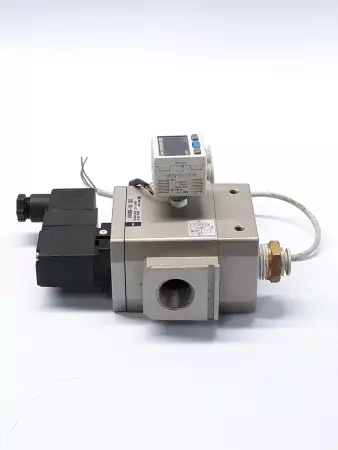 SMC AV4000-04-5DZ Soft Start Valve W/ Digital Pressure Switch ISE30-01-25-M 