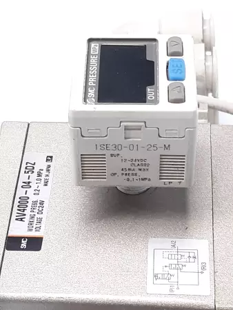 SMC AV4000-04-5DZ Soft Start Valve W/ Digital Pressure Switch ISE30-01-25-M 