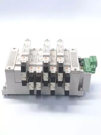 SMC VQ2200Y-5-X116 Solenoid Valves / 5 Positon Manifold  