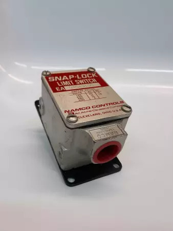 Namco Controls EA04049100 Snap Lock Limit Switch 