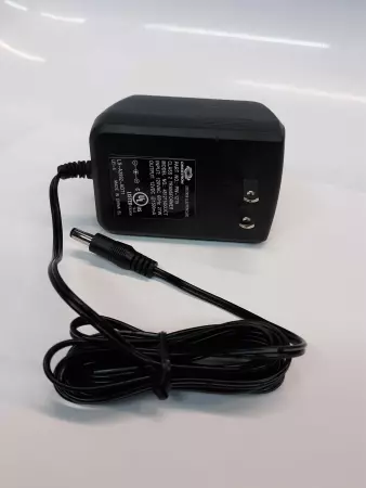 Crestron PW-1215 AC Power Adaptor Class 2 Transformer In 120V 60Hz out 12V 