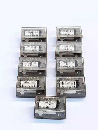 Omron LZN02-UA-DC 6 Relay 9 Pin 6 VDC Lot of 9