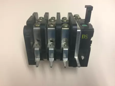  GENERAL ELECTRIC CR224C210F 3-Pole Overload Relay, 600 VAC TESTED 
