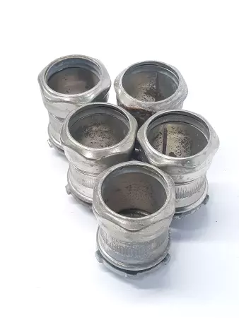 Raco 2912 Compression Connector Conduit Trade Size 1 1/2 in Lot of 4