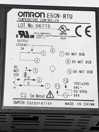 Omron E5CN-RTU Temperature Controller 