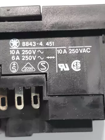 Schurter 8843-4.451 Fused Switched Voltage Select IEC Input 10 A 250 V 