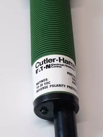 Culter Hammer E58CAL18T111E2 SERIES A1 Photoelectric Sensor Thru-Beam Emitter 